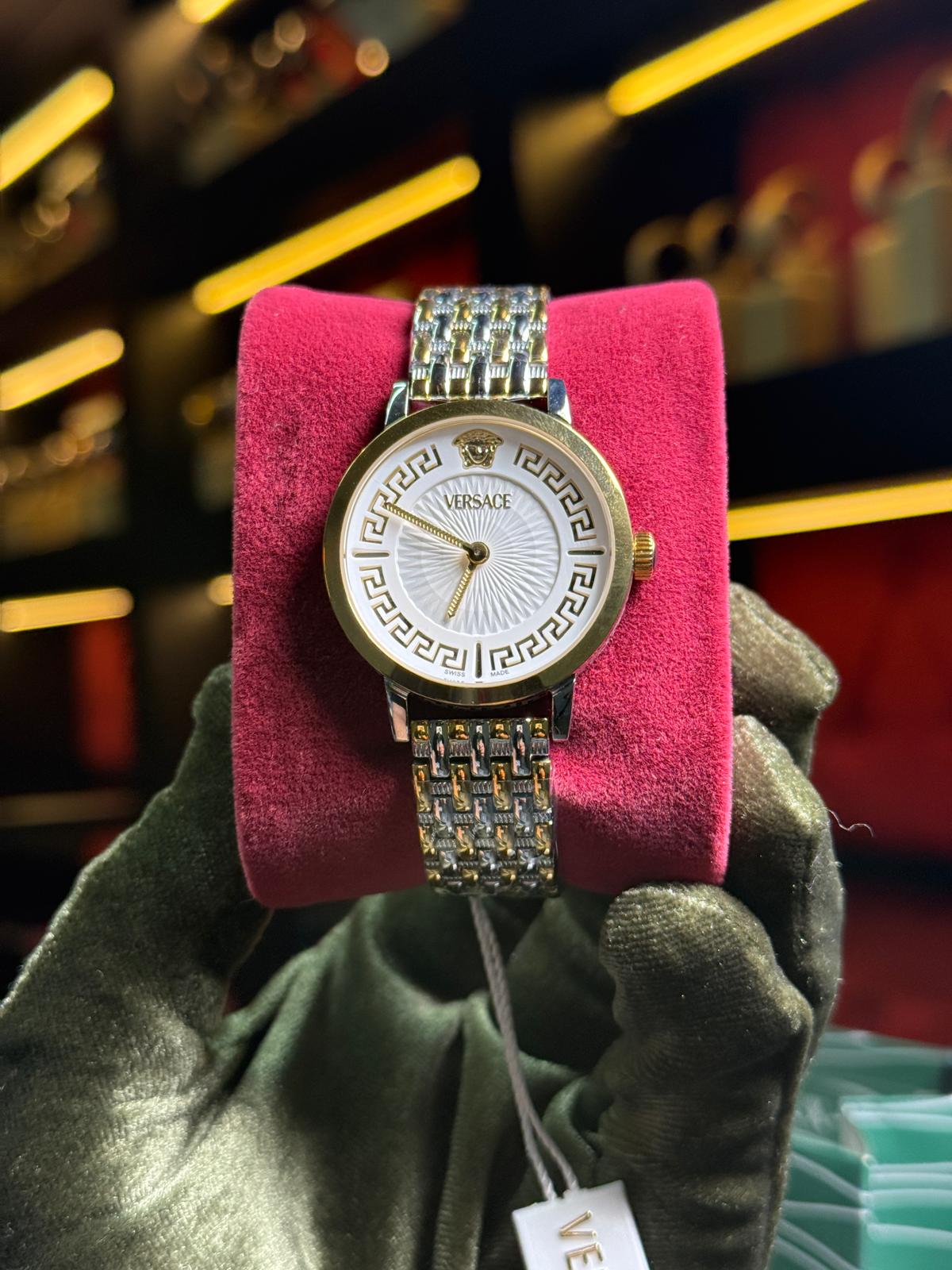 VERSACE